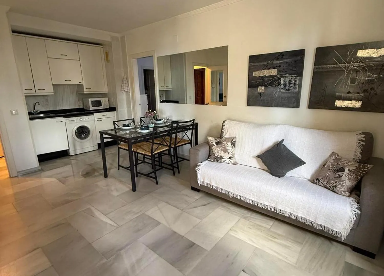 Apartamento Primera Linea Del Mar - Acceso Directo Playa Carihuela Torremolinos